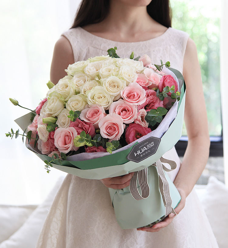 给女朋友过生日，可以准备什么礼物？